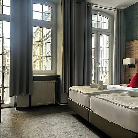 מלון Nostalgie Altstadthotel Kornpforte *